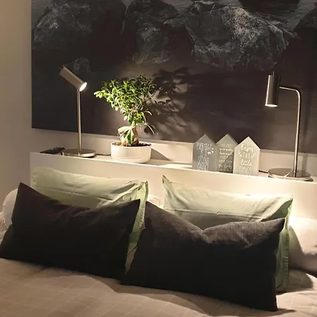 Cozy With 3 Bedrooms And Living Close To The Center Διαμέρισμα